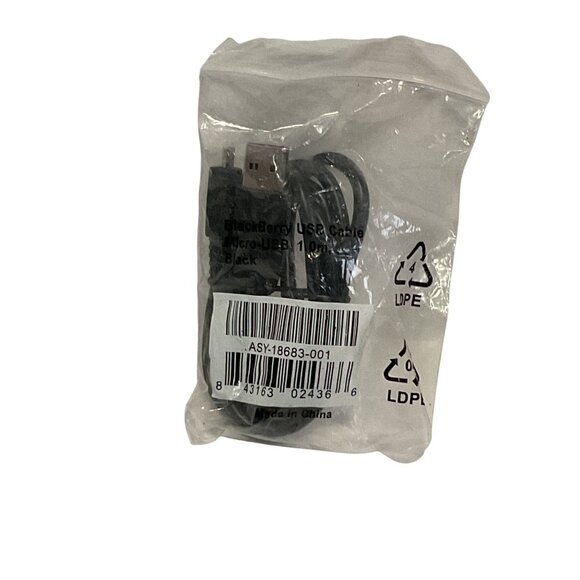 BlackBerry AU Clip & USB Cable MicroUSB 1.0M Black New In Sealed Package - Picture 2 of 3